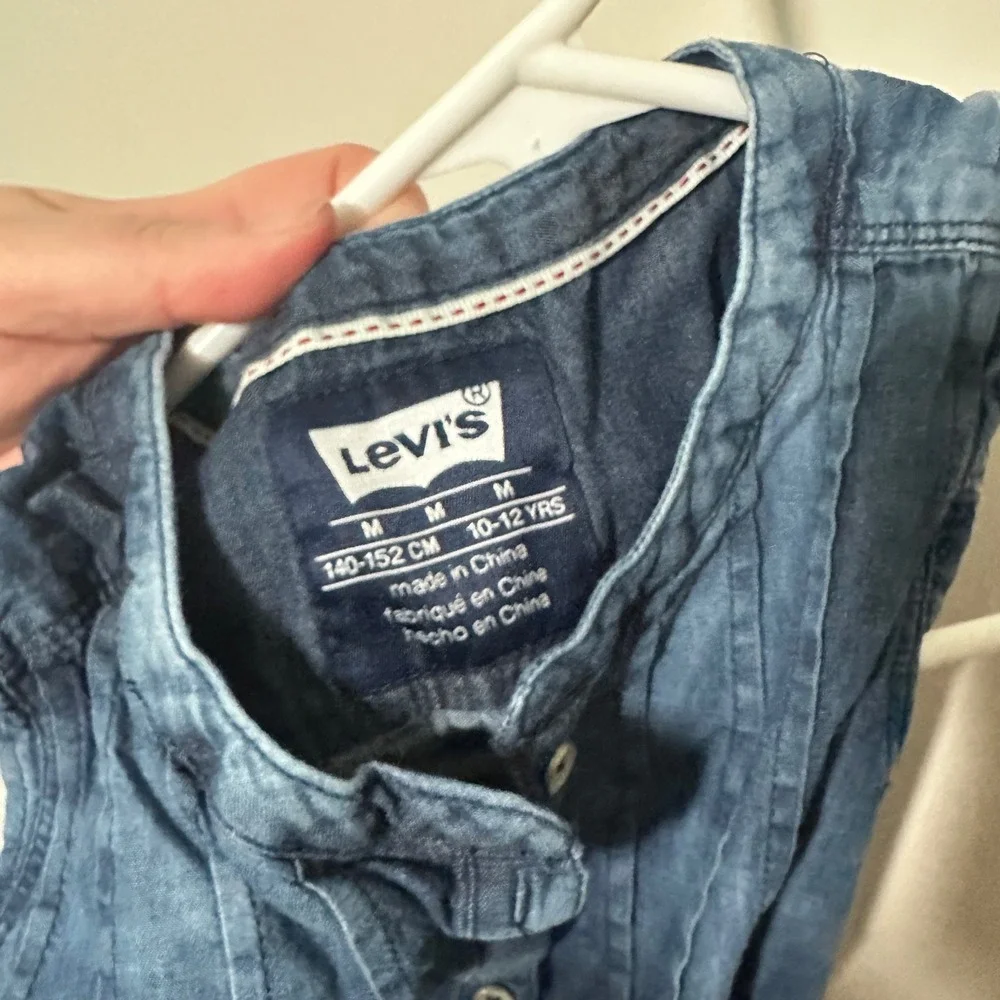 Levis Girls Medium Wash Denim Sleeveless Pintuck Pleated Dress Size M‎ 10-12